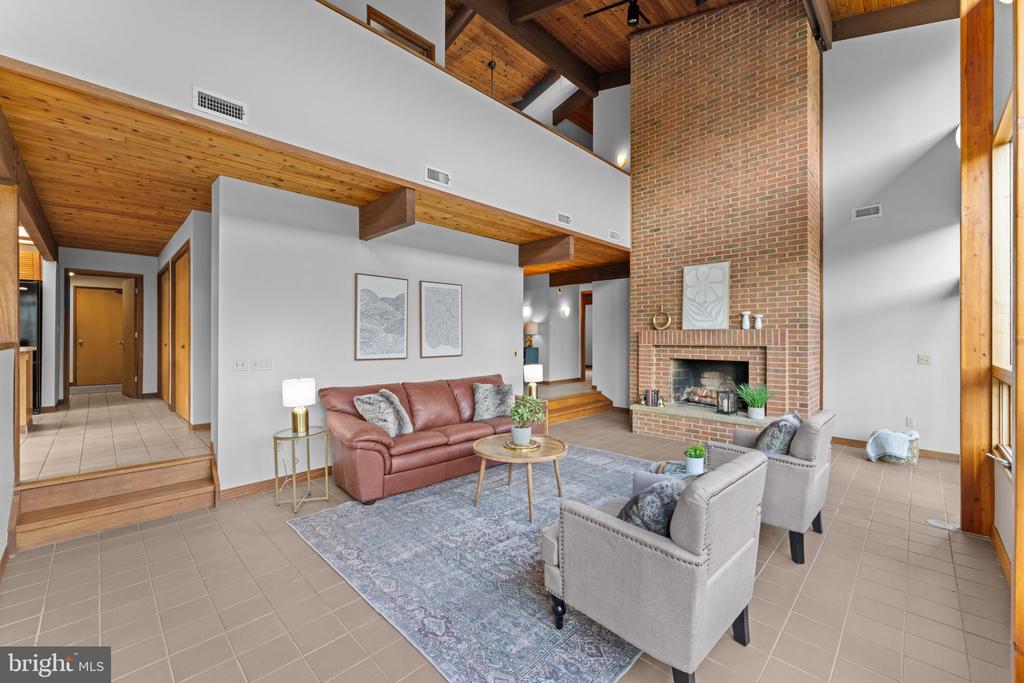 219 TIGER VALLEY RD, WASHINGTON, Virginia, 5 Bedrooms Bedrooms, ,3 BathroomsBathrooms,Residential,219 TIGER VALLEY RD,VARP2002576 MLS # VARP2002576