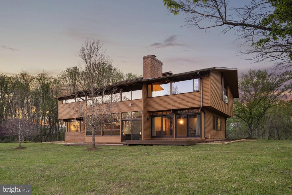 219 TIGER VALLEY RD, WASHINGTON, Virginia, 5 Bedrooms Bedrooms, ,3 BathroomsBathrooms,Residential,219 TIGER VALLEY RD,VARP2002576 MLS # VARP2002576