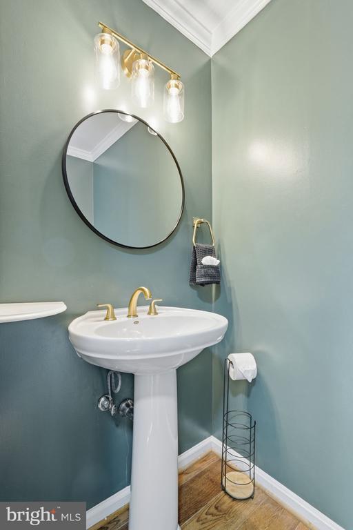 189 FAIRFIELD DR, WARRENTON, Virginia 20186, 2 Bedrooms Bedrooms, ,2 BathroomsBathrooms,Residential,189 FAIRFIELD DR,VAFQ2021576 MLS # VAFQ2021576