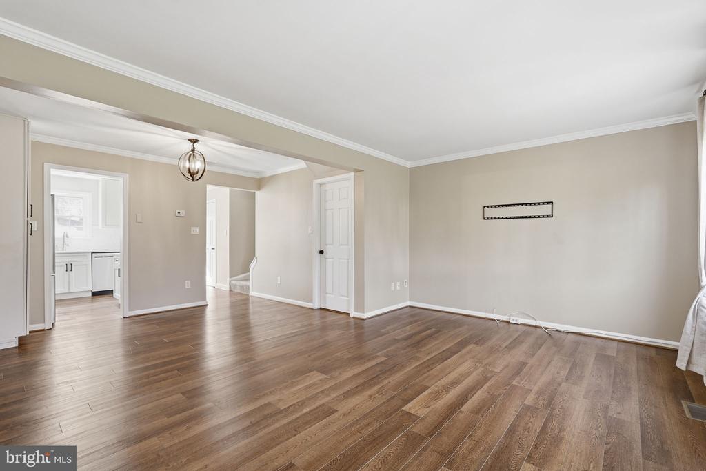 189 FAIRFIELD DR, WARRENTON, Virginia 20186, 2 Bedrooms Bedrooms, ,2 BathroomsBathrooms,Residential,189 FAIRFIELD DR,VAFQ2021576 MLS # VAFQ2021576