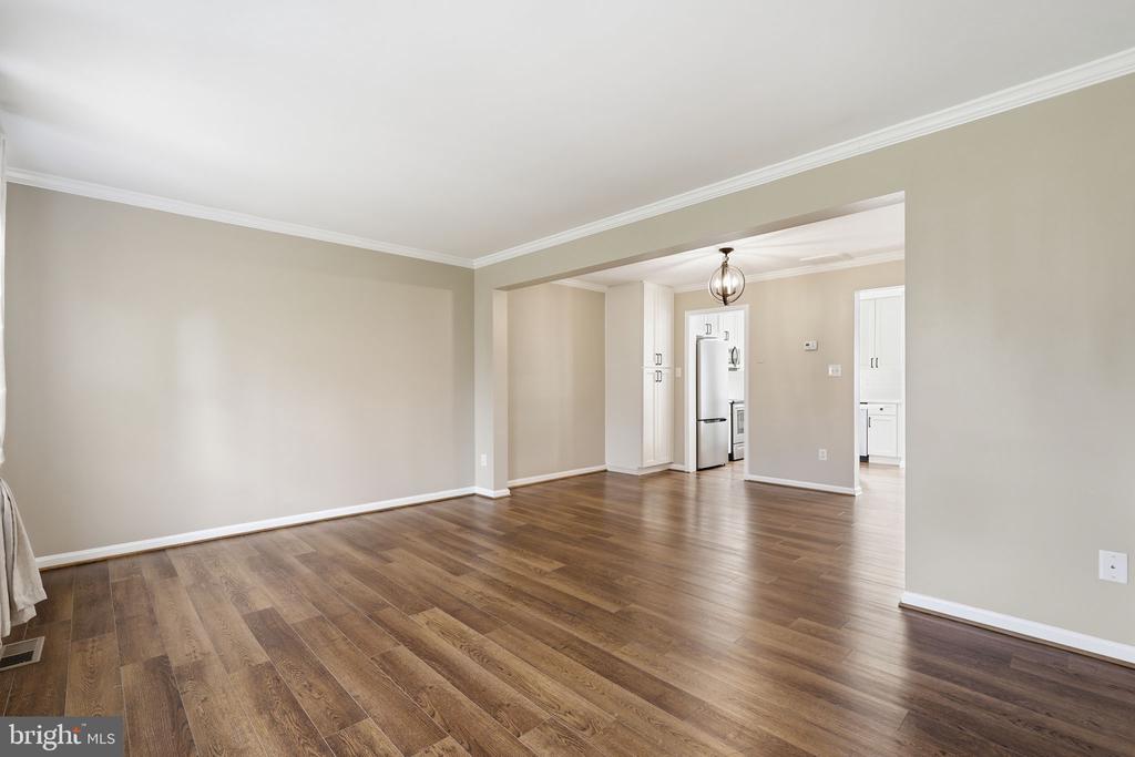 189 FAIRFIELD DR, WARRENTON, Virginia 20186, 2 Bedrooms Bedrooms, ,2 BathroomsBathrooms,Residential,189 FAIRFIELD DR,VAFQ2021576 MLS # VAFQ2021576