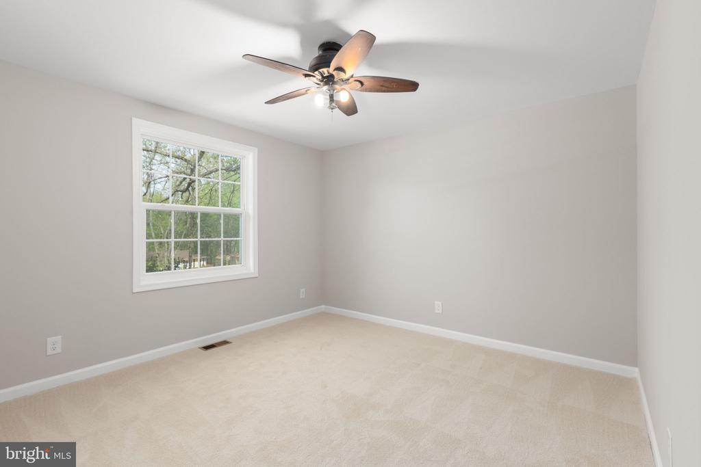 6514 DEERSKIN DR, FREDERICKSBURG, Virginia 22407, 3 Bedrooms Bedrooms, ,1 BathroomBathrooms,Residential,6514 DEERSKIN DR,VASP2040406 MLS # VASP2040406