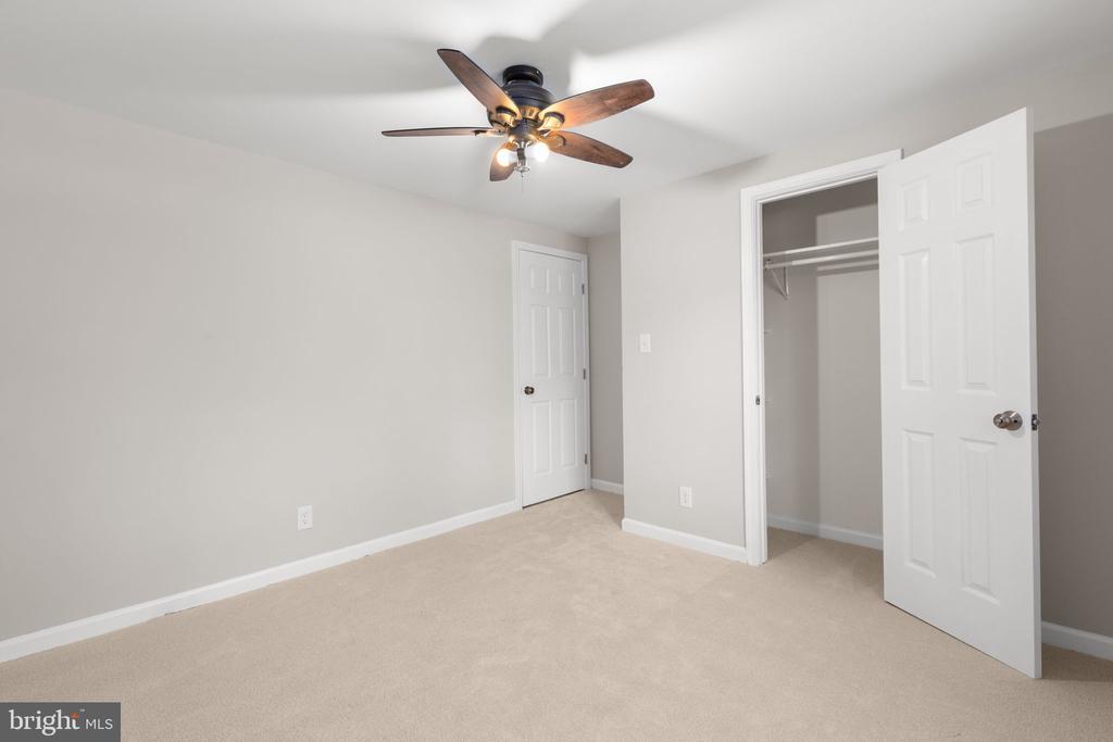 6514 DEERSKIN DR, FREDERICKSBURG, Virginia 22407, 3 Bedrooms Bedrooms, ,1 BathroomBathrooms,Residential,6514 DEERSKIN DR,VASP2040406 MLS # VASP2040406