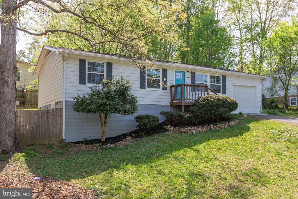 6514 DEERSKIN DR, FREDERICKSBURG, Virginia 22407, 3 Bedrooms Bedrooms, ,1 BathroomBathrooms,Residential,6514 DEERSKIN DR,VASP2040406 MLS # VASP2040406