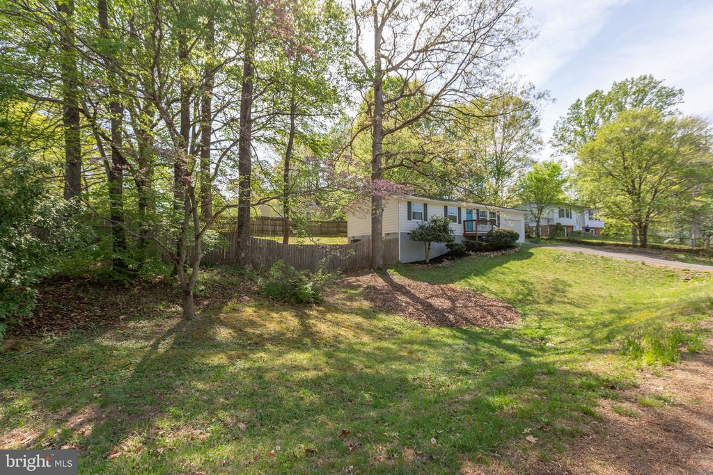 6514 DEERSKIN DR, FREDERICKSBURG, Virginia 22407, 3 Bedrooms Bedrooms, ,1 BathroomBathrooms,Residential,6514 DEERSKIN DR,VASP2040406 MLS # VASP2040406