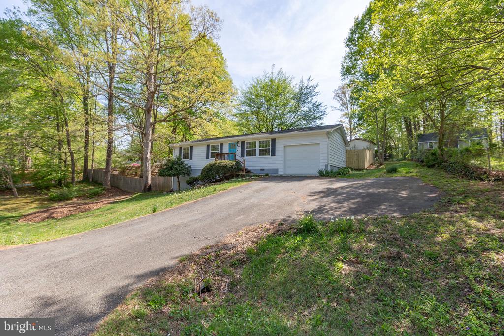 6514 DEERSKIN DR, FREDERICKSBURG, Virginia 22407, 3 Bedrooms Bedrooms, ,1 BathroomBathrooms,Residential,6514 DEERSKIN DR,VASP2040406 MLS # VASP2040406