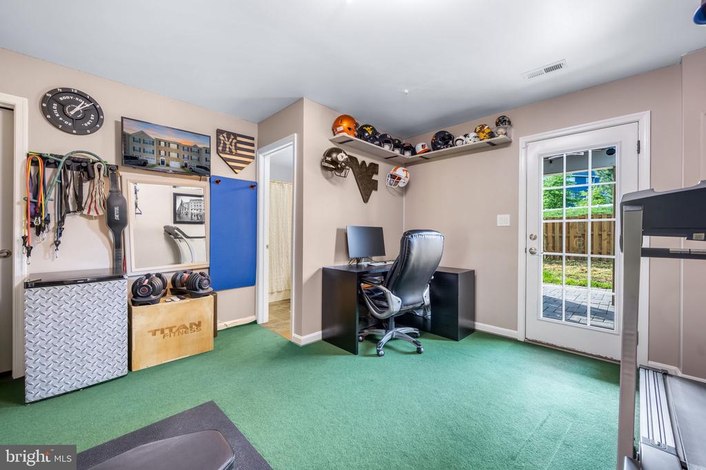 4719 WENSEL RD, FREDERICKSBURG, Virginia 22408, 3 Bedrooms Bedrooms, ,3 BathroomsBathrooms,Residential,4719 WENSEL RD,VASP2040958 MLS # VASP2040958