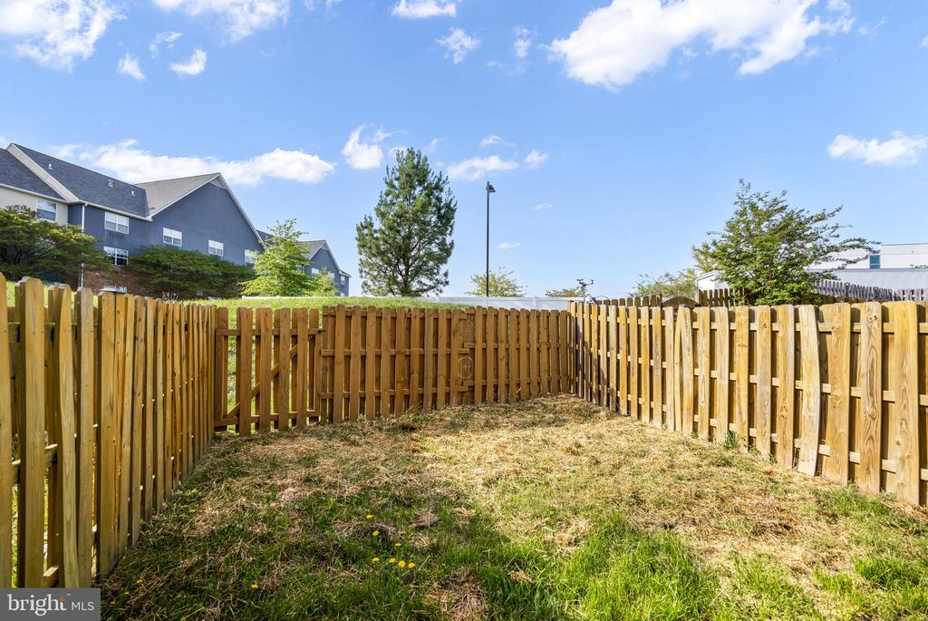 4719 WENSEL RD, FREDERICKSBURG, Virginia 22408, 3 Bedrooms Bedrooms, ,3 BathroomsBathrooms,Residential,4719 WENSEL RD,VASP2040958 MLS # VASP2040958