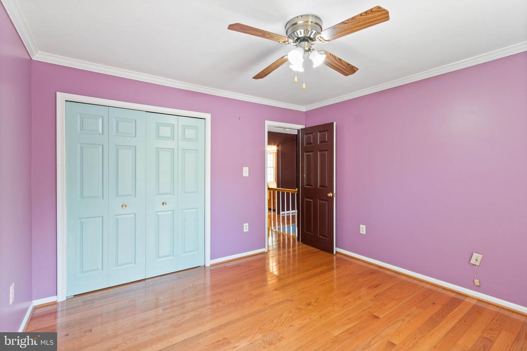 5904 CAMBRIDGE DR, FREDERICKSBURG, Virginia 22407, 4 Bedrooms Bedrooms, ,3 BathroomsBathrooms,Residential,5904 CAMBRIDGE DR,VASP2041032 MLS # VASP2041032