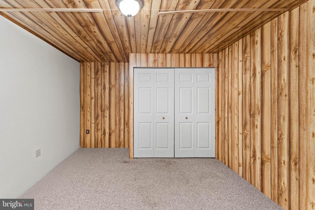 5904 CAMBRIDGE DR, FREDERICKSBURG, Virginia 22407, 4 Bedrooms Bedrooms, ,3 BathroomsBathrooms,Residential,5904 CAMBRIDGE DR,VASP2041032 MLS # VASP2041032