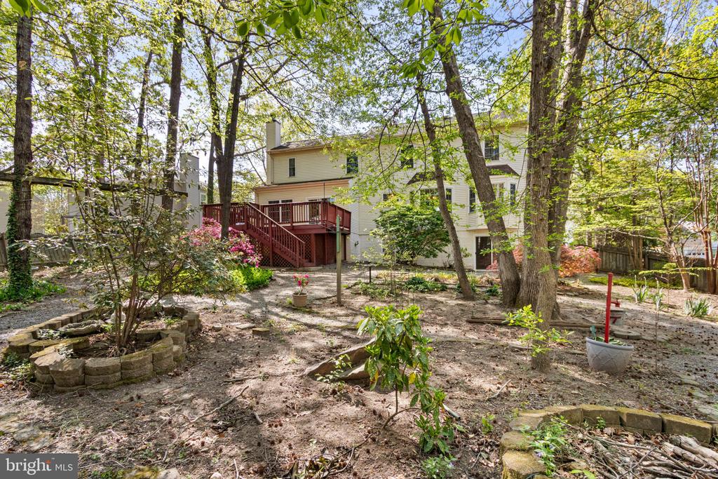 5904 CAMBRIDGE DR, FREDERICKSBURG, Virginia 22407, 4 Bedrooms Bedrooms, ,3 BathroomsBathrooms,Residential,5904 CAMBRIDGE DR,VASP2041032 MLS # VASP2041032