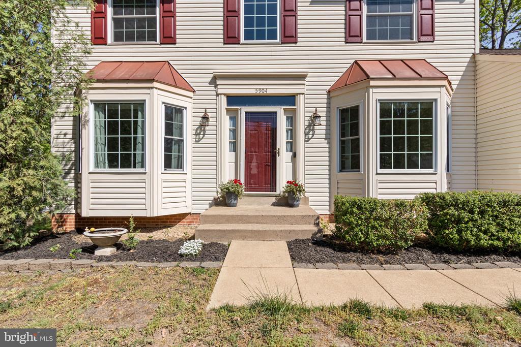 5904 CAMBRIDGE DR, FREDERICKSBURG, Virginia 22407, 4 Bedrooms Bedrooms, ,3 BathroomsBathrooms,Residential,5904 CAMBRIDGE DR,VASP2041032 MLS # VASP2041032