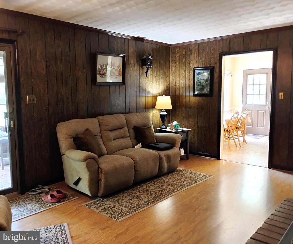 12266 ELK RUN CHURCH RD, MIDLAND, Virginia, 3 Bedrooms Bedrooms, ,2 BathroomsBathrooms,Residential,12266 ELK RUN CHURCH RD,VAFQ2021554 MLS # VAFQ2021554