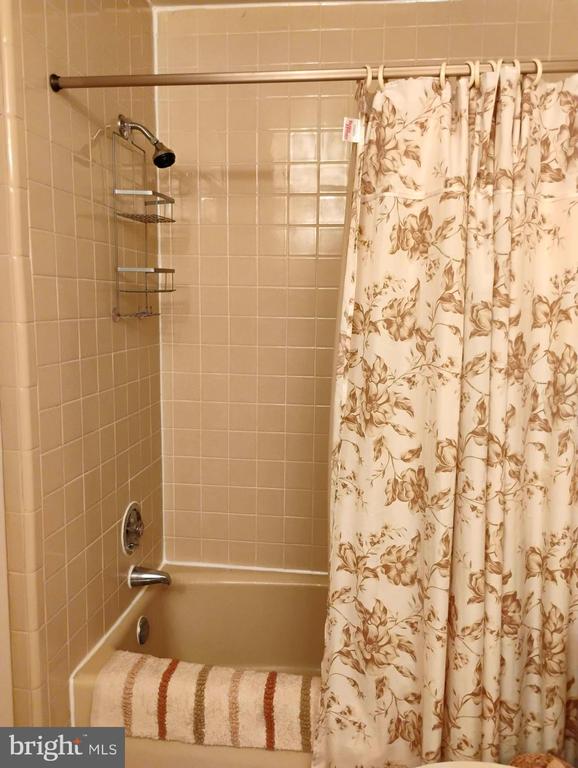 12266 ELK RUN CHURCH RD, MIDLAND, Virginia, 3 Bedrooms Bedrooms, ,2 BathroomsBathrooms,Residential,12266 ELK RUN CHURCH RD,VAFQ2021554 MLS # VAFQ2021554