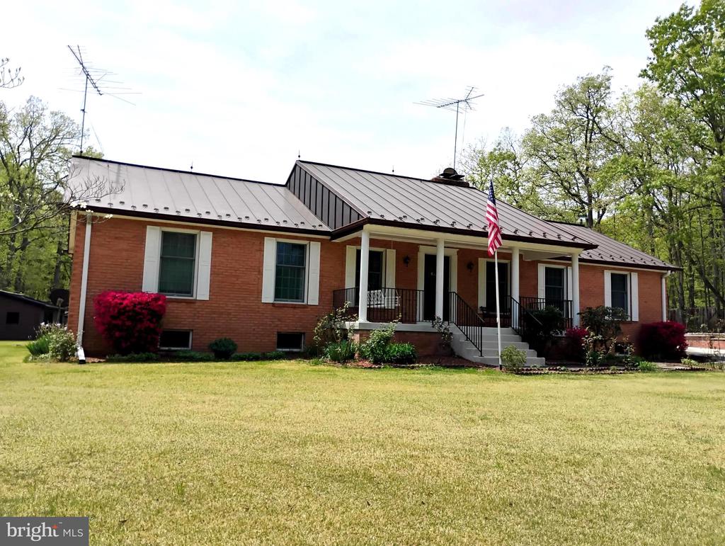 12266 ELK RUN CHURCH RD, MIDLAND, Virginia, 3 Bedrooms Bedrooms, ,2 BathroomsBathrooms,Residential,12266 ELK RUN CHURCH RD,VAFQ2021554 MLS # VAFQ2021554