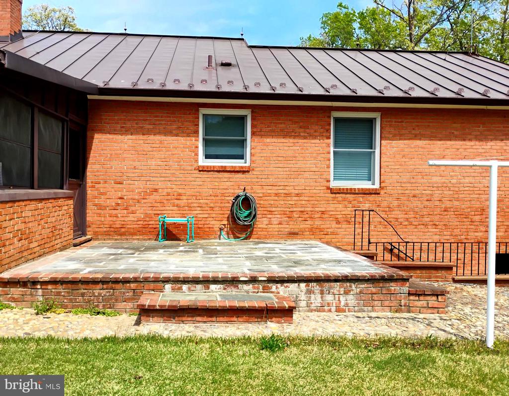 12266 ELK RUN CHURCH RD, MIDLAND, Virginia, 3 Bedrooms Bedrooms, ,2 BathroomsBathrooms,Residential,12266 ELK RUN CHURCH RD,VAFQ2021554 MLS # VAFQ2021554