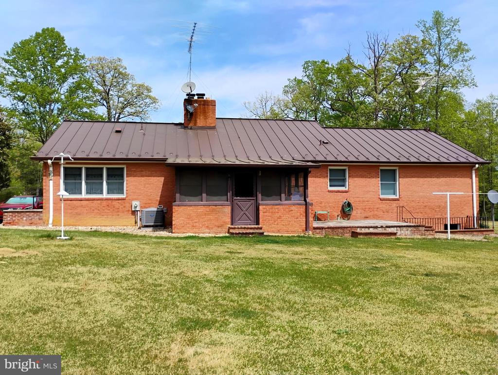 12266 ELK RUN CHURCH RD, MIDLAND, Virginia, 3 Bedrooms Bedrooms, ,2 BathroomsBathrooms,Residential,12266 ELK RUN CHURCH RD,VAFQ2021554 MLS # VAFQ2021554