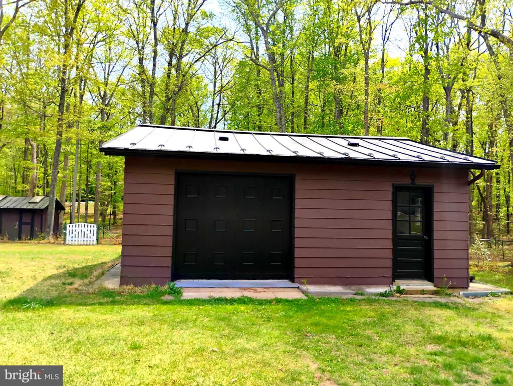 12266 ELK RUN CHURCH RD, MIDLAND, Virginia, 3 Bedrooms Bedrooms, ,2 BathroomsBathrooms,Residential,12266 ELK RUN CHURCH RD,VAFQ2021554 MLS # VAFQ2021554