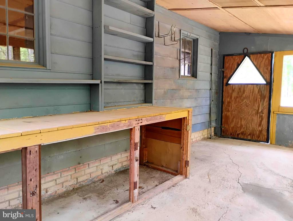 12266 ELK RUN CHURCH RD, MIDLAND, Virginia, 3 Bedrooms Bedrooms, ,2 BathroomsBathrooms,Residential,12266 ELK RUN CHURCH RD,VAFQ2021554 MLS # VAFQ2021554