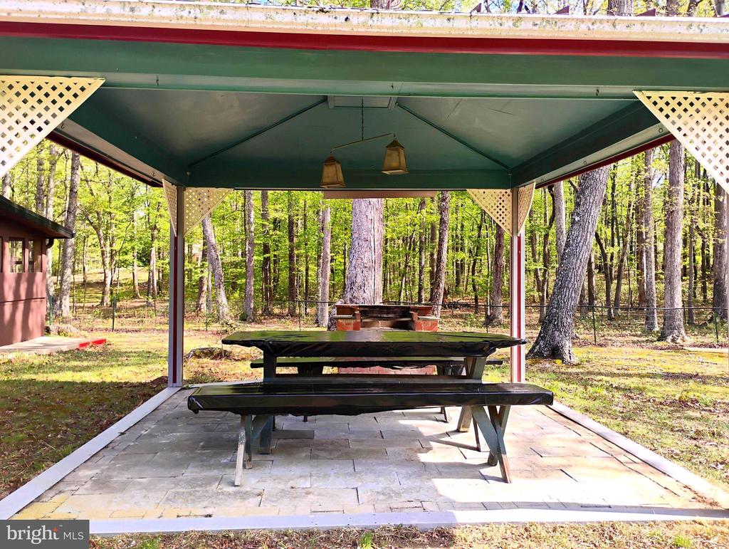 12266 ELK RUN CHURCH RD, MIDLAND, Virginia, 3 Bedrooms Bedrooms, ,2 BathroomsBathrooms,Residential,12266 ELK RUN CHURCH RD,VAFQ2021554 MLS # VAFQ2021554