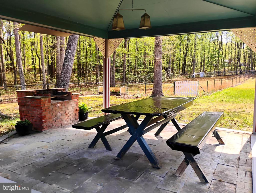 12266 ELK RUN CHURCH RD, MIDLAND, Virginia, 3 Bedrooms Bedrooms, ,2 BathroomsBathrooms,Residential,12266 ELK RUN CHURCH RD,VAFQ2021554 MLS # VAFQ2021554