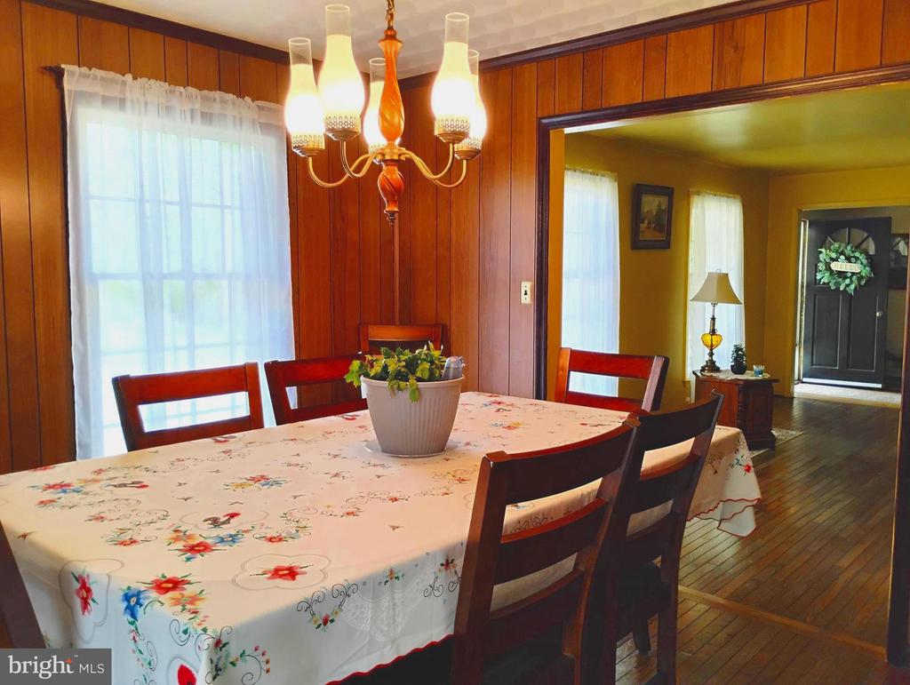 12266 ELK RUN CHURCH RD, MIDLAND, Virginia, 3 Bedrooms Bedrooms, ,2 BathroomsBathrooms,Residential,12266 ELK RUN CHURCH RD,VAFQ2021554 MLS # VAFQ2021554