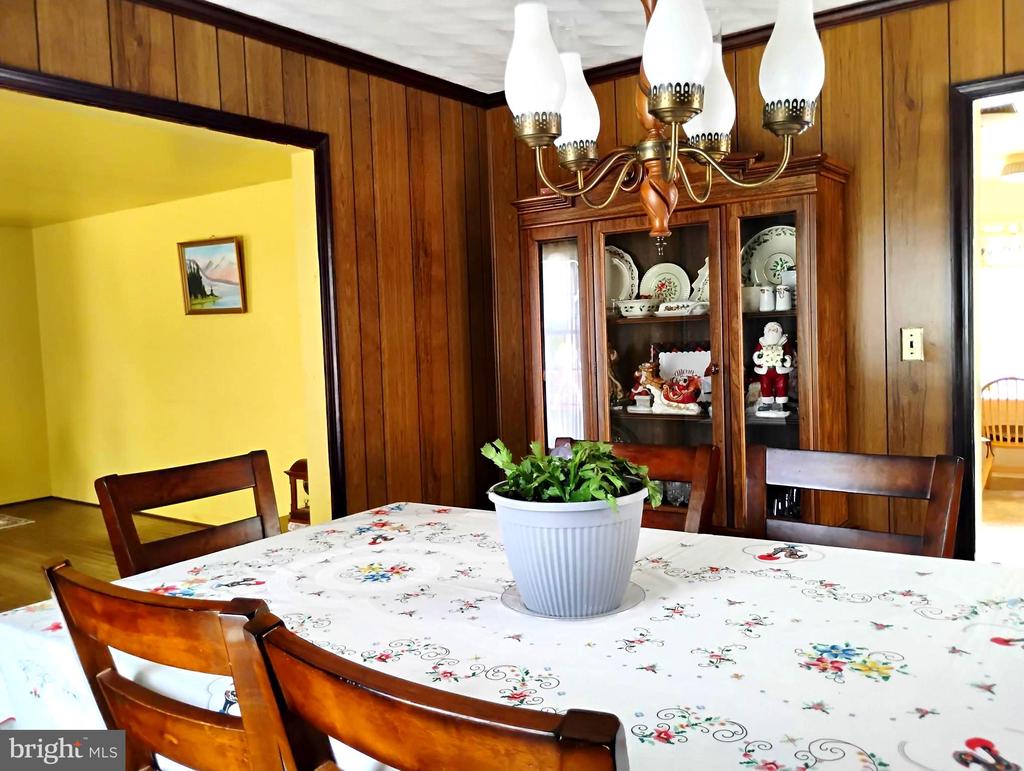 12266 ELK RUN CHURCH RD, MIDLAND, Virginia, 3 Bedrooms Bedrooms, ,2 BathroomsBathrooms,Residential,12266 ELK RUN CHURCH RD,VAFQ2021554 MLS # VAFQ2021554