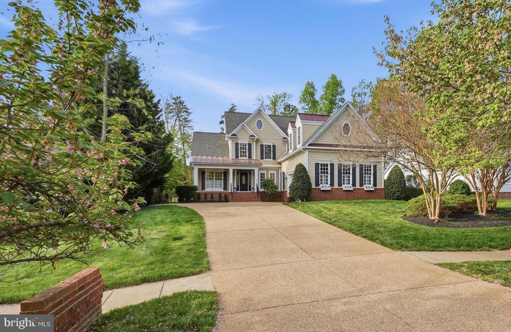 10916 CHATHAM RIDGE WAY, SPOTSYLVANIA, Virginia 22551, 5 Bedrooms Bedrooms, ,4 BathroomsBathrooms,Residential,10916 CHATHAM RIDGE WAY,VASP2040954 MLS # VASP2040954