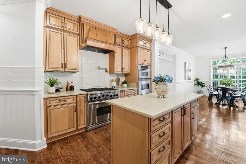 10916 CHATHAM RIDGE WAY, SPOTSYLVANIA, Virginia 22551, 5 Bedrooms Bedrooms, ,4 BathroomsBathrooms,Residential,10916 CHATHAM RIDGE WAY,VASP2040954 MLS # VASP2040954