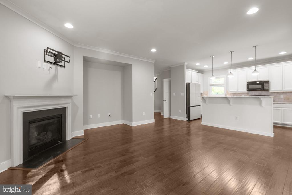 2518 REGENCY DR, FREDERICKSBURG, Virginia 22408, 4 Bedrooms Bedrooms, ,2 BathroomsBathrooms,Residential,2518 REGENCY DR,VASP2040568 MLS # VASP2040568