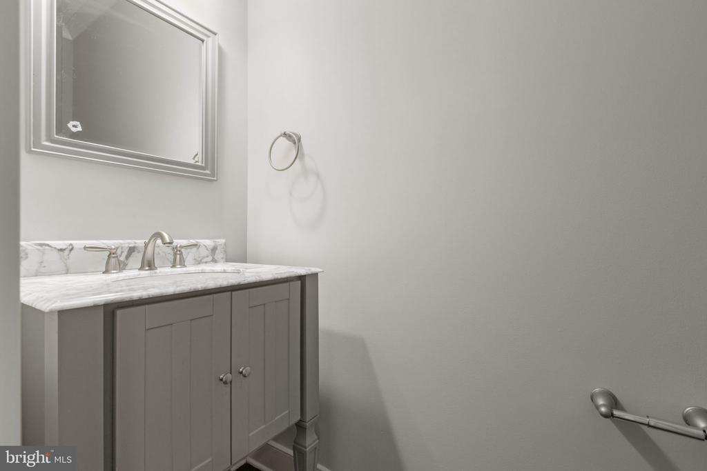 2518 REGENCY DR, FREDERICKSBURG, Virginia 22408, 4 Bedrooms Bedrooms, ,2 BathroomsBathrooms,Residential,2518 REGENCY DR,VASP2040568 MLS # VASP2040568