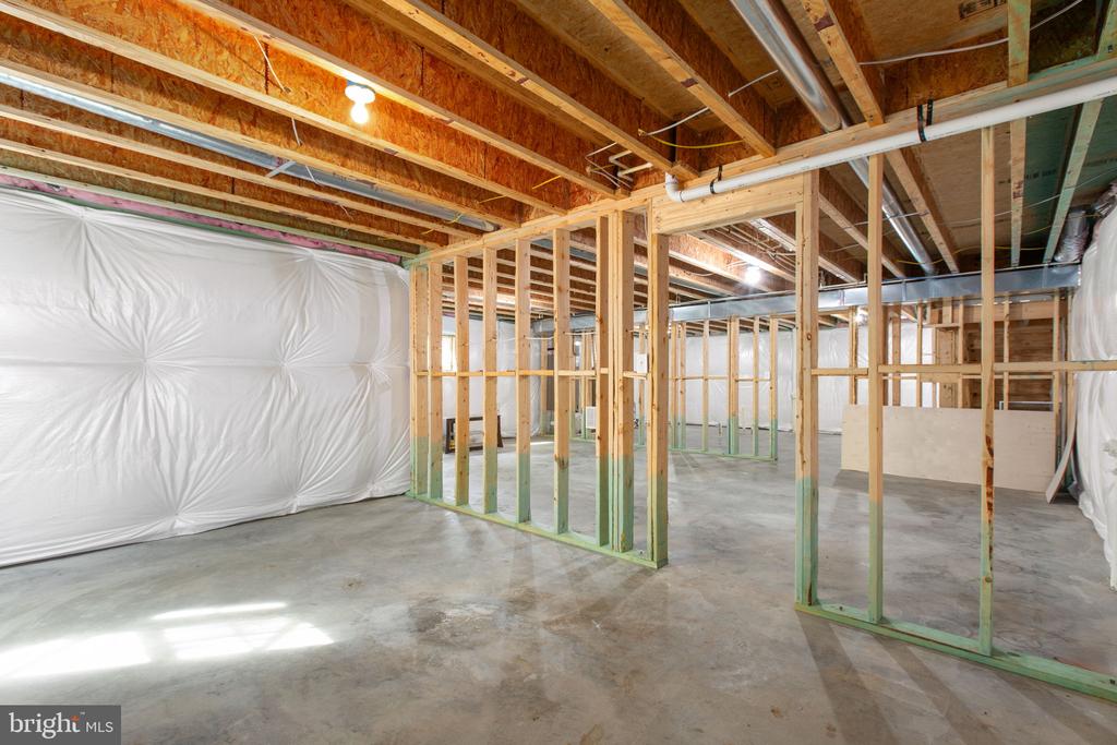 2518 REGENCY DR, FREDERICKSBURG, Virginia 22408, 4 Bedrooms Bedrooms, ,2 BathroomsBathrooms,Residential,2518 REGENCY DR,VASP2040568 MLS # VASP2040568