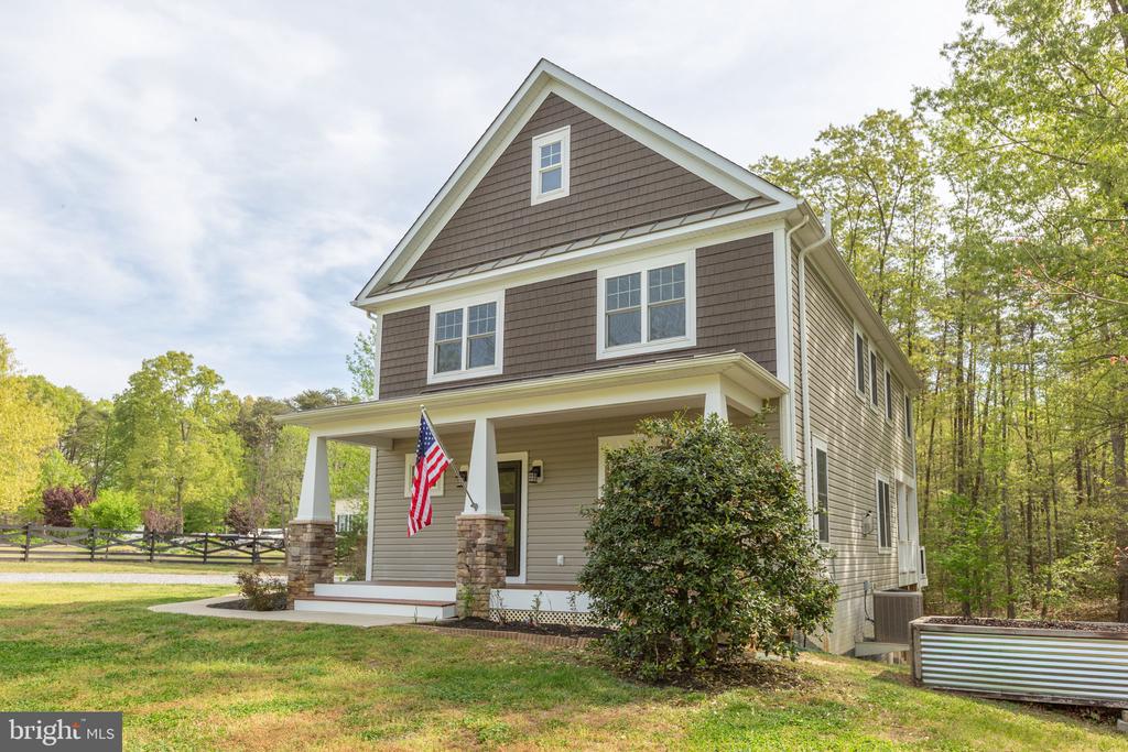 2518 REGENCY DR, FREDERICKSBURG, Virginia 22408, 4 Bedrooms Bedrooms, ,2 BathroomsBathrooms,Residential,2518 REGENCY DR,VASP2040568 MLS # VASP2040568