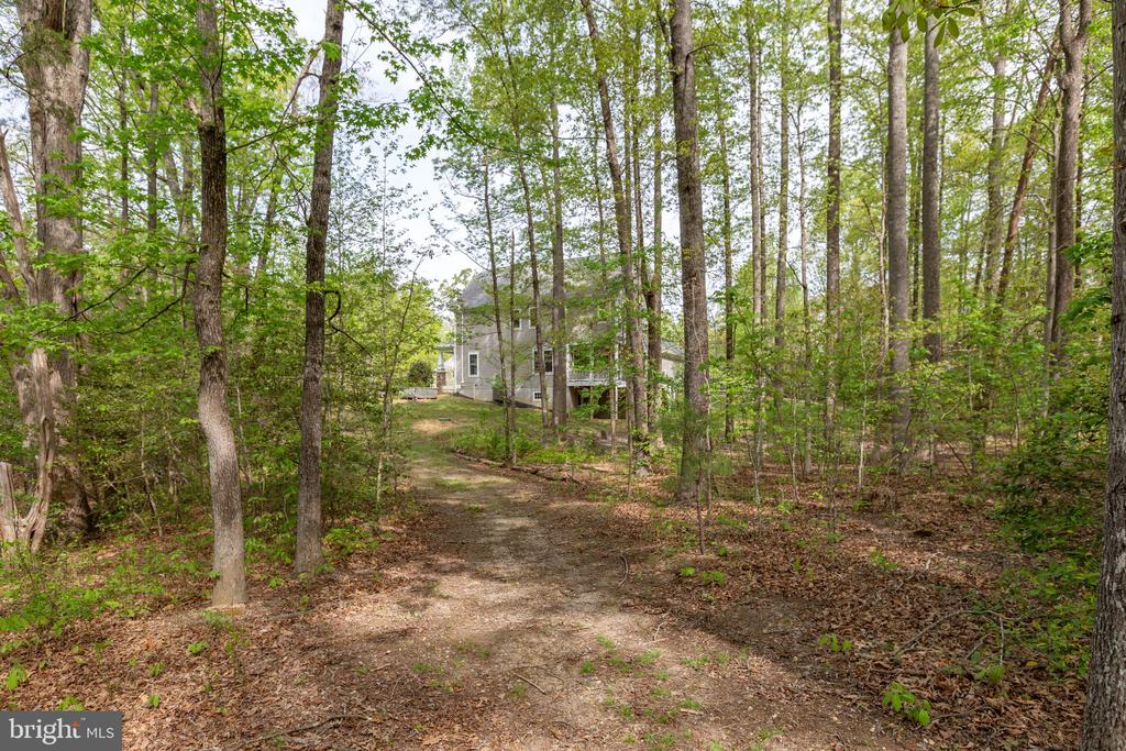 2518 REGENCY DR, FREDERICKSBURG, Virginia 22408, 4 Bedrooms Bedrooms, ,2 BathroomsBathrooms,Residential,2518 REGENCY DR,VASP2040568 MLS # VASP2040568