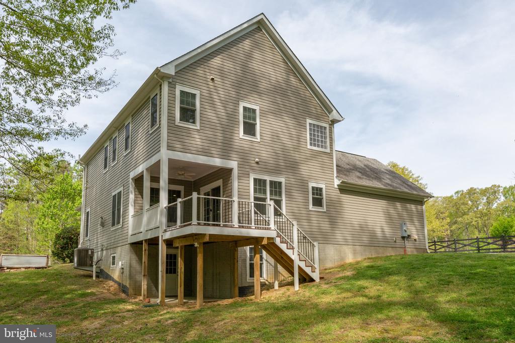 2518 REGENCY DR, FREDERICKSBURG, Virginia 22408, 4 Bedrooms Bedrooms, ,2 BathroomsBathrooms,Residential,2518 REGENCY DR,VASP2040568 MLS # VASP2040568