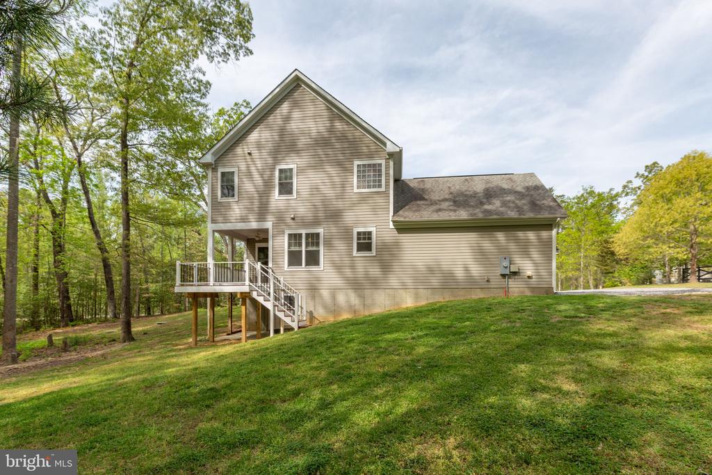 2518 REGENCY DR, FREDERICKSBURG, Virginia 22408, 4 Bedrooms Bedrooms, ,2 BathroomsBathrooms,Residential,2518 REGENCY DR,VASP2040568 MLS # VASP2040568