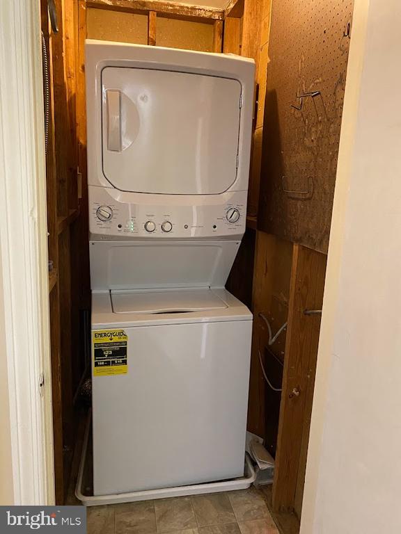 2308 CRESTMONT AVE, CHARLOTTESVILLE, Virginia 22903, 4 Bedrooms Bedrooms, ,2 BathroomsBathrooms,Residential,2308 CRESTMONT AVE,VACO2000226 MLS # VACO2000226