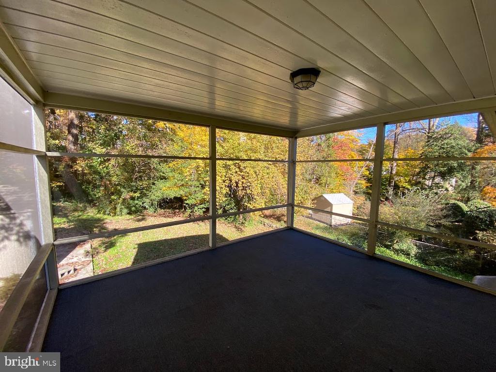 2308 CRESTMONT AVE, CHARLOTTESVILLE, Virginia 22903, 4 Bedrooms Bedrooms, ,2 BathroomsBathrooms,Residential,2308 CRESTMONT AVE,VACO2000226 MLS # VACO2000226