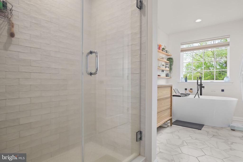 24646 LANDS END DR, ORANGE, Virginia 22960, 5 Bedrooms Bedrooms, ,3 BathroomsBathrooms,Residential,24646 LANDS END DR,VAOR2013870 MLS # VAOR2013870