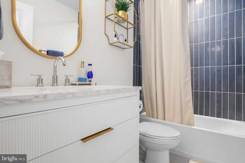 24646 LANDS END DR, ORANGE, Virginia 22960, 5 Bedrooms Bedrooms, ,3 BathroomsBathrooms,Residential,24646 LANDS END DR,VAOR2013870 MLS # VAOR2013870