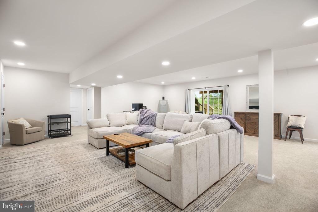 24646 LANDS END DR, ORANGE, Virginia 22960, 5 Bedrooms Bedrooms, ,3 BathroomsBathrooms,Residential,24646 LANDS END DR,VAOR2013870 MLS # VAOR2013870