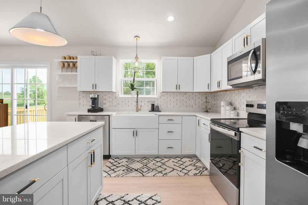 24646 LANDS END DR, ORANGE, Virginia 22960, 5 Bedrooms Bedrooms, ,3 BathroomsBathrooms,Residential,24646 LANDS END DR,VAOR2013870 MLS # VAOR2013870