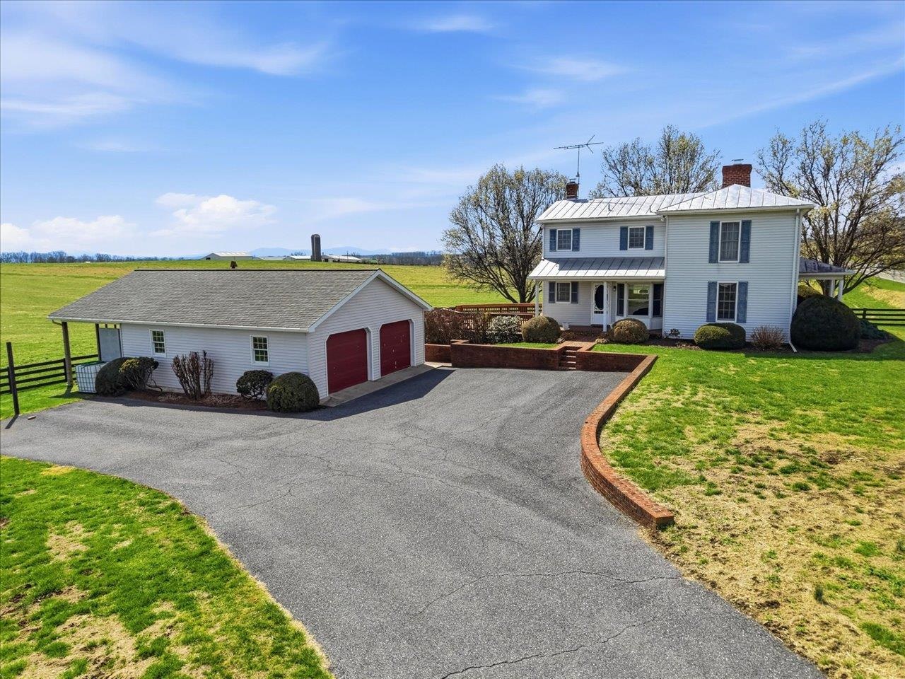 3005 LEE HWY, MOUNT SIDNEY, Virginia 24467, 3 Bedrooms Bedrooms, ,2 BathroomsBathrooms,Residential,3005 LEE HWY,674758 MLS # 674758