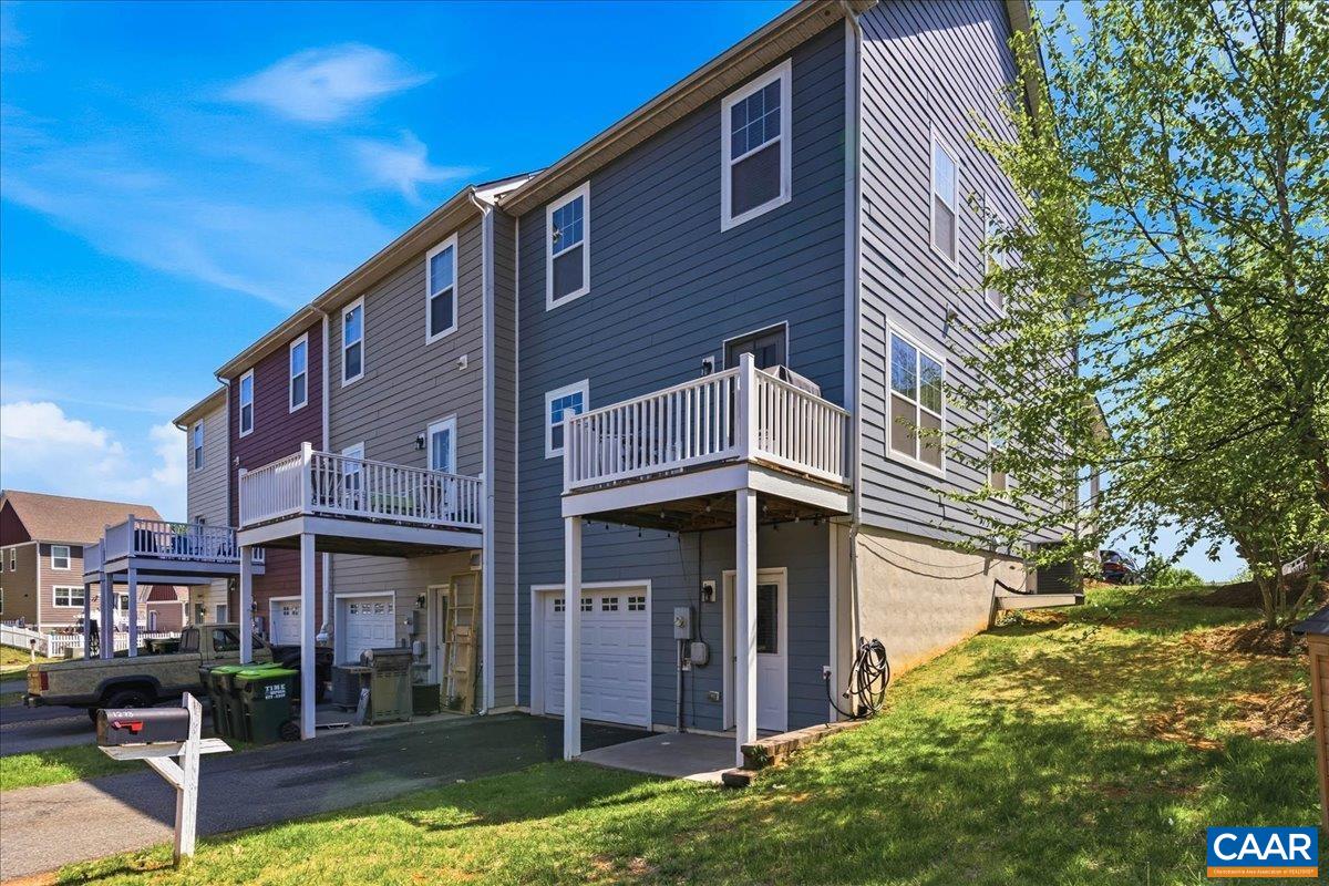 1273 HADEN PL, CROZET, Virginia 22932, 3 Bedrooms Bedrooms, ,2 BathroomsBathrooms,Residential,Inviting Crozet residence offering thoughtful desi,1273 HADEN PL,675714 MLS # 675714