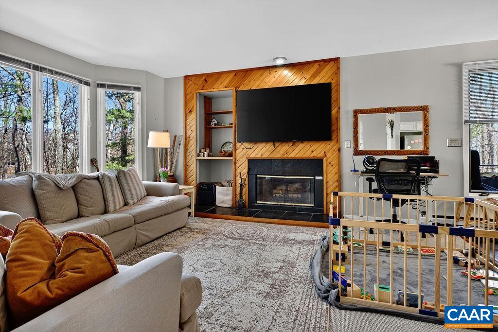 24 TRILLIUM CLOSE, WINTERGREEN RESORT, Virginia 22967, 4 Bedrooms Bedrooms, ,3 BathroomsBathrooms,Residential,24 TRILLIUM CLOSE,675784 MLS # 675784