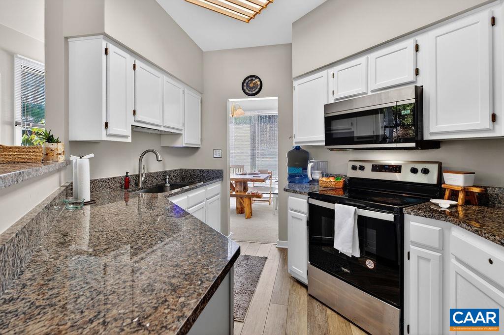 24 TRILLIUM CLOSE, WINTERGREEN RESORT, Virginia 22967, 4 Bedrooms Bedrooms, ,3 BathroomsBathrooms,Residential,24 TRILLIUM CLOSE,675784 MLS # 675784