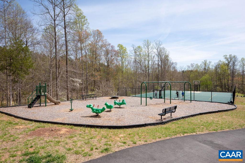 1788 FLORA LN, CHARLOTTESVILLE, Virginia 22911, 3 Bedrooms Bedrooms, ,2 BathroomsBathrooms,Residential,Brookhill Villas,1788 FLORA LN,675809 MLS # 675809