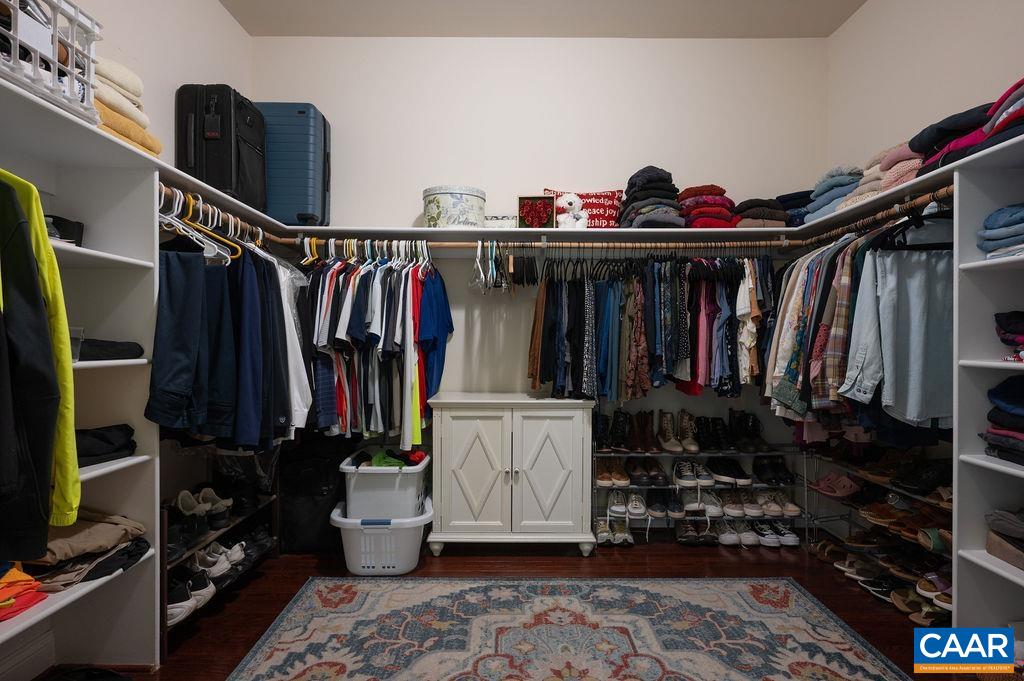 and a spacious walk-in closet.