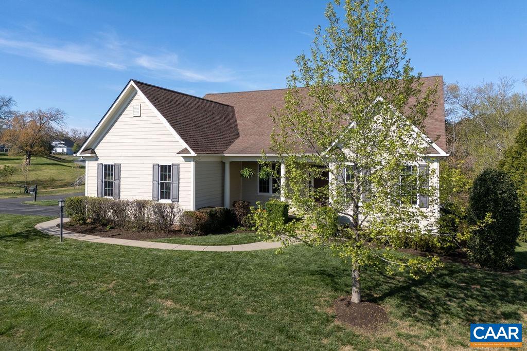 2706 LOCKERBIE LN, KESWICK, Virginia 22947, 3 Bedrooms Bedrooms, ,3 BathroomsBathrooms,Residential,The Sheffield,2706 LOCKERBIE LN,675811 MLS # 675811