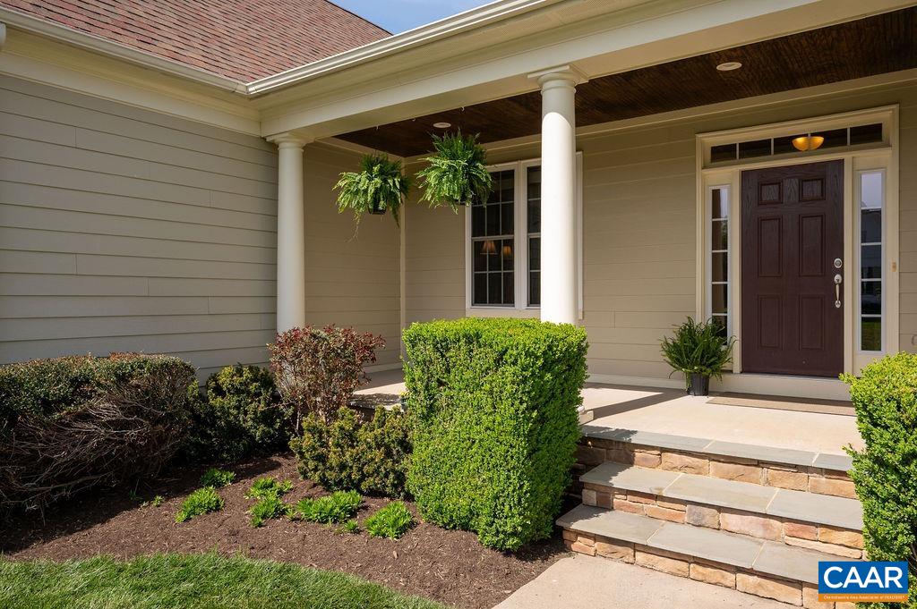 2706 LOCKERBIE LN, KESWICK, Virginia 22947, 3 Bedrooms Bedrooms, ,3 BathroomsBathrooms,Residential,The Sheffield,2706 LOCKERBIE LN,675811 MLS # 675811